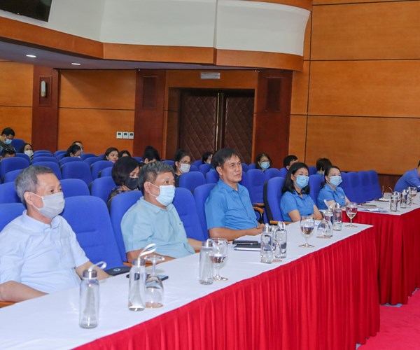 Hội nghị lần thứ 12 Ban Chấp hành Công đoàn Bộ VHTTDL - Anh 5