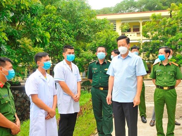 Hà Giang dừng hội họp, nghi lễ tôn giáo, sự kiện tập trung trên 20 người - Anh 1