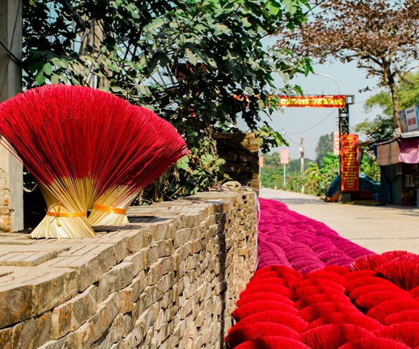 Làng nghề tăm hương Quảng Phú Cầu xoay xở thời dịch Covid-19 - Anh 4