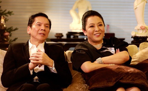 Đế chế điện ảnh của ông trùm giải trí Hồng Kông có bố là trùm mafia - Anh 3