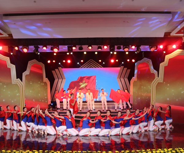 Chương trình nghệ thuật đặc biệt 