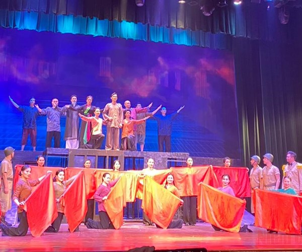 NSND Tự Long: 