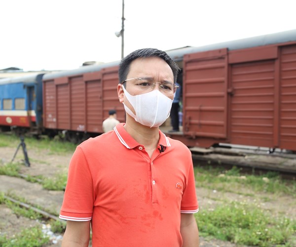 Chuyến tàu đặc biệt chở máy thở và nhiều trang thiết bị y tế vào hỗ trợ Tp. Hồ Chí Minh - Anh 2