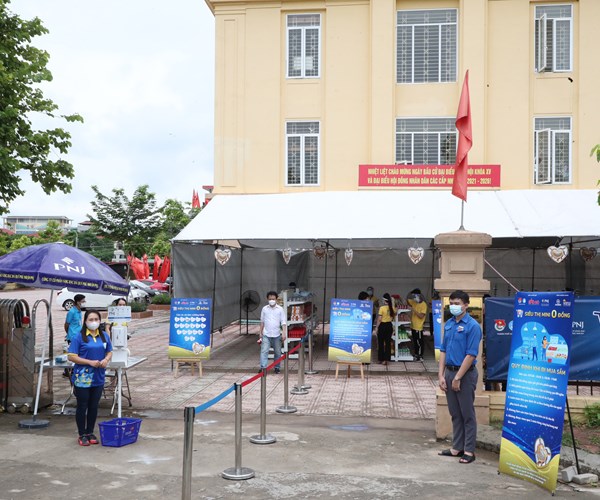 Hà Nội mở cửa 