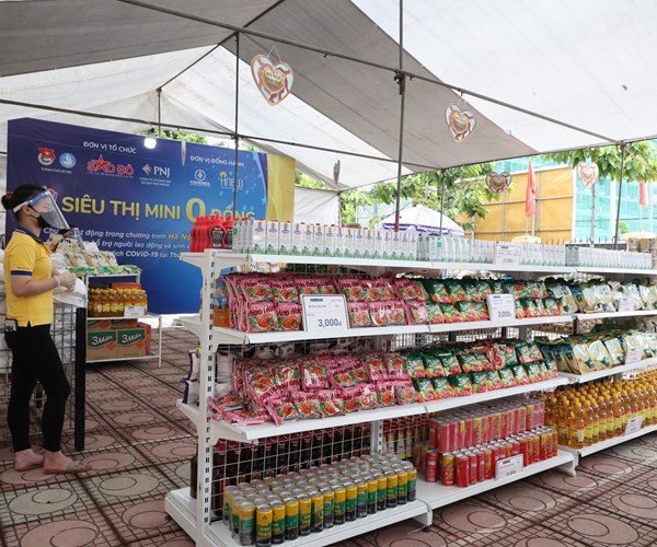 Hà Nội mở cửa 