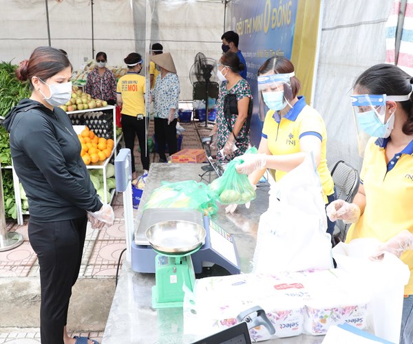 Hà Nội mở cửa 
