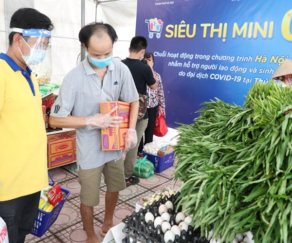 Hà Nội mở cửa 