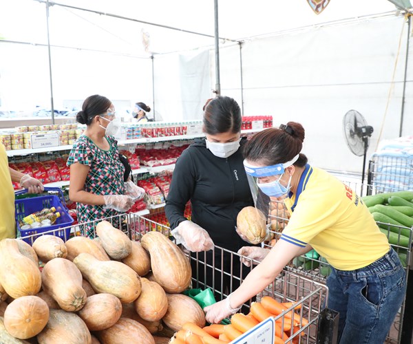 Ha Noi mo cua Sieu thi mini 0 dong cho nguoi lao dong, sinh vien - Anh 4