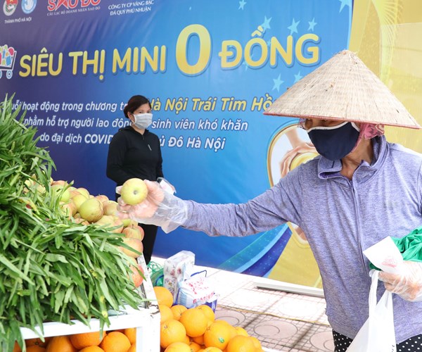 Ha Noi mo cua Sieu thi mini 0 dong cho nguoi lao dong, sinh vien - Anh 5