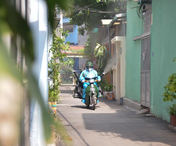 Xe phun khử khuẩn lưu động - Giảm thiếu tối đa sức người, tăng tối đa khả năng phòng dịch - Anh 14