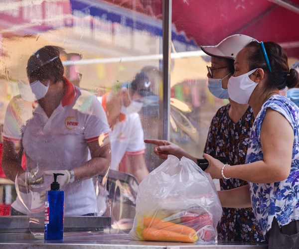 Hà Nội: Điểm bán hàng lưu động đầu tiên tại phường Phúc Xá - Anh 10