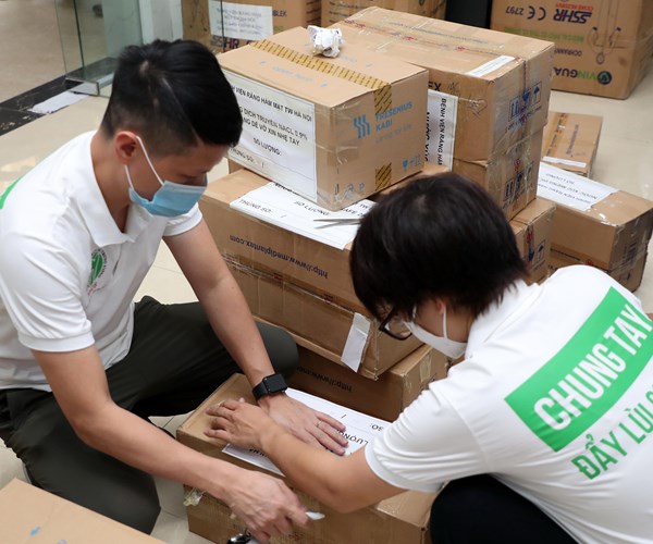BV Răng Hàm Mặt Trung ương Hà Nội hỗ trợ TP. Hồ Chí Minh phòng, chống dịch Covid-19 - Anh 2