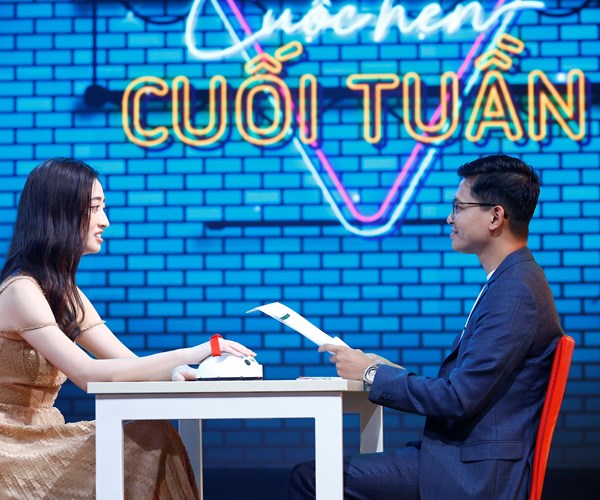 Hoa hậu Lương Thùy Linh căng thẳng đối mặt với máy phát hiện nói dối - Anh 2