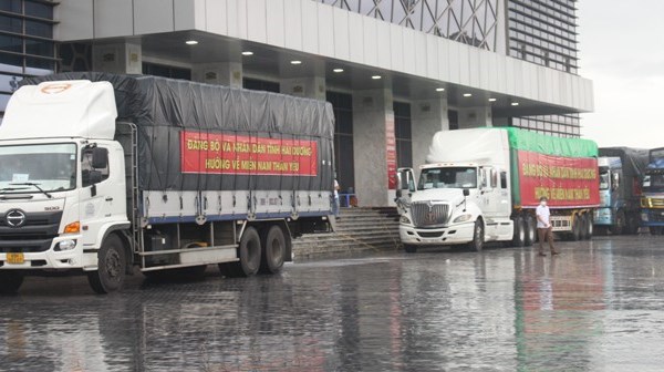 Hải Dương ủng hộ nhân dân vùng dịch phía Nam 160 tấn gạo - Anh 1
