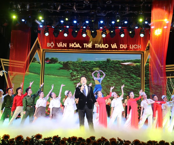 Chương trình nghệ thuật 