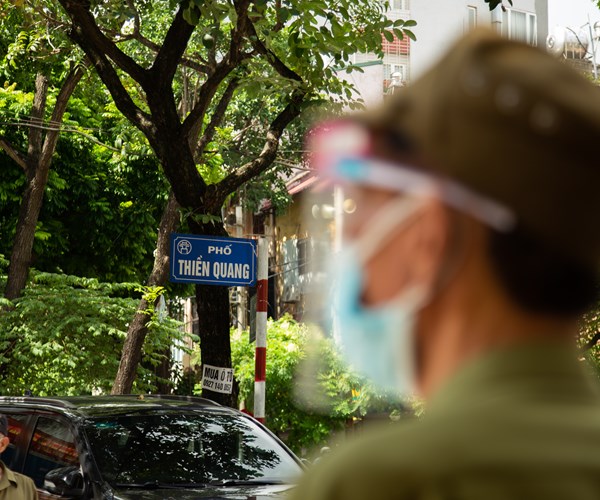 Hà Nội: Cựu chiến binh phường Nguyễn Du góp sức chống Covid-19 - Anh 2