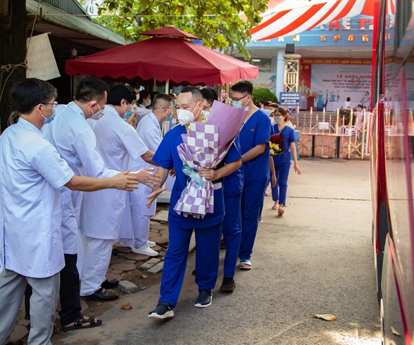 Mệnh lệnh từ trái tim của người thầy thuốc - Anh 2
