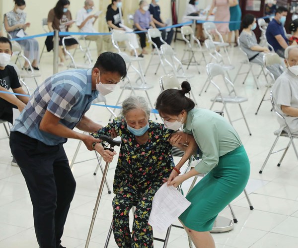 Ha Noi: Phuong Nghia Do hoan thanh tiem vac xin  Covid-19 truoc ngay 15.9 - Anh 7