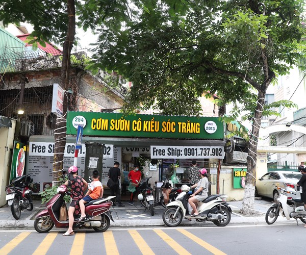 Hang quan o cac dia ban an toan cua  Ha Noi don khach tro lai - Anh 9
