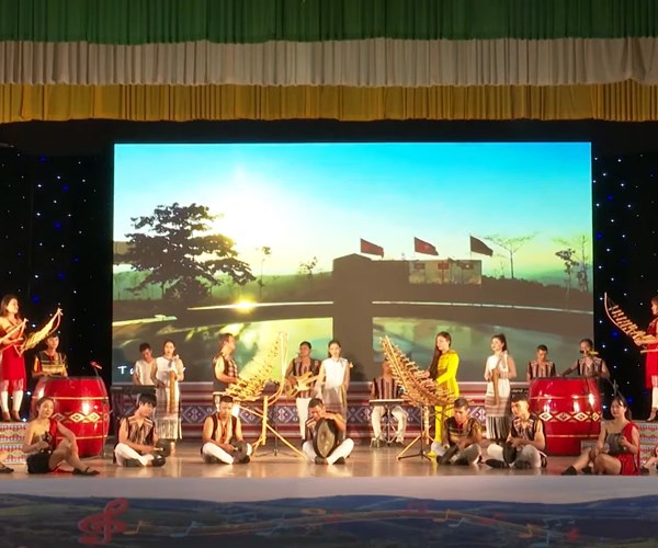 Khi nghệ sĩ mong muốn mang tới những điều tích cực - Anh 7