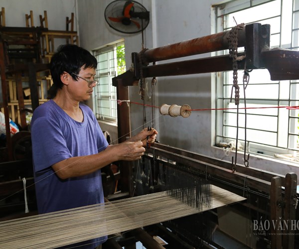 Tinh tế lụa tơ sen - Anh 9