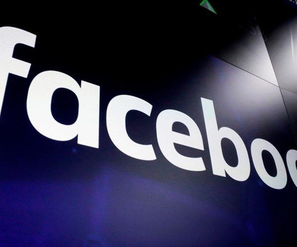 Facebook đã hoạt động trở lại sau hơn 6 tiếng đồng hồ bị sập - Anh 1