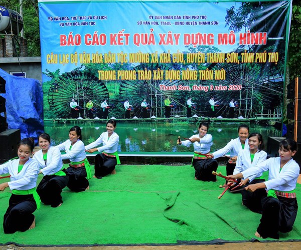 Bảo tồn văn hóa truyền thống dân tộc Dao, Mường gắn với phát triển du lịch - Anh 3