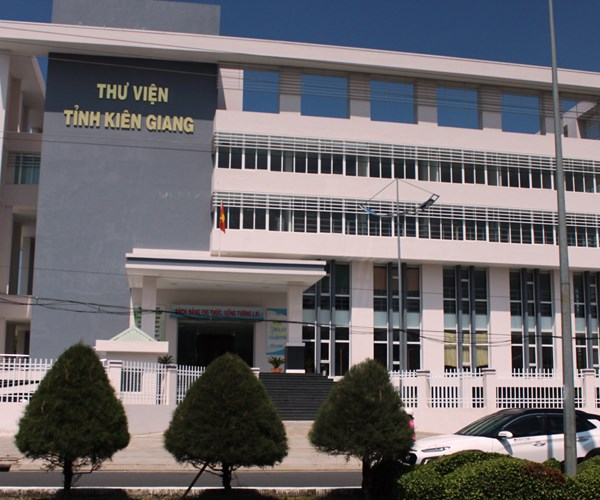 Kiên Giang thí điểm mô hình cơ quan giảm thiểu rác thải nhựa - Anh 1