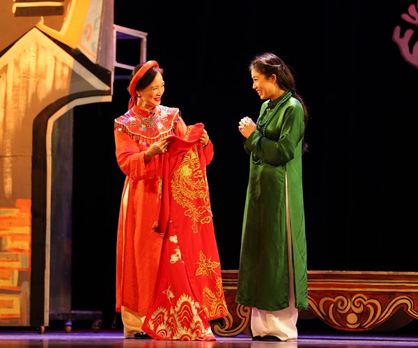 "Chén thuốc độc" - Vở kịch nói đầu tiên của Việt Nam tái xuất sau 100 năm - ảnh 3