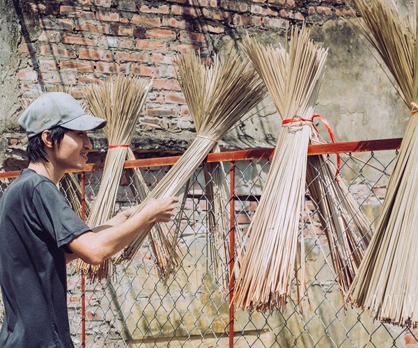 Giữ nghề truyền thống trên đất Thạch Cầu - Anh 1