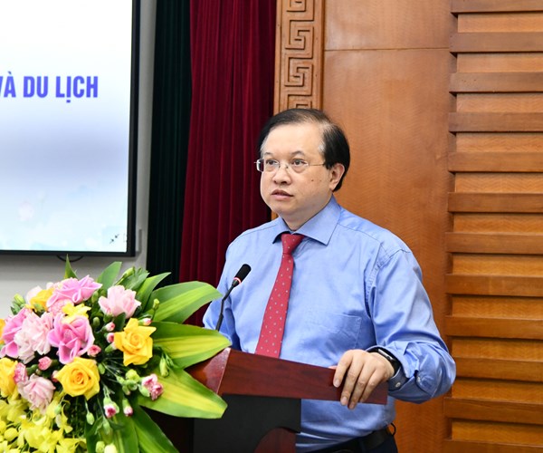 Hội thảo Tuyển sinh và đào tạo lĩnh vực Văn hóa nghệ thuật, Thể dục thể thao và Du lịch - Anh 1