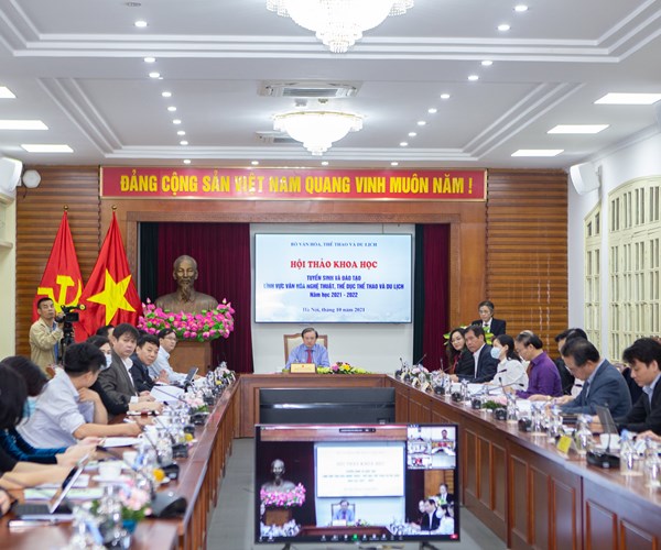 Hội thảo Tuyển sinh và đào tạo lĩnh vực Văn hóa nghệ thuật, Thể dục thể thao và Du lịch - Anh 2