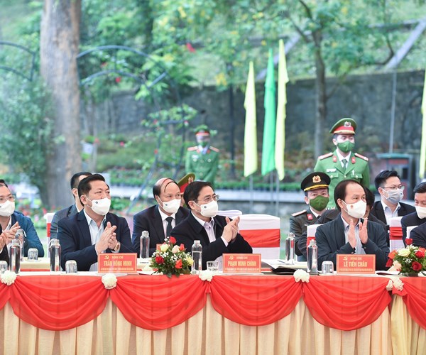 Thu tuong du Ngay hoi Dai doan ket toan dan toc tai Khu Di tich Pac Bo - Anh 1