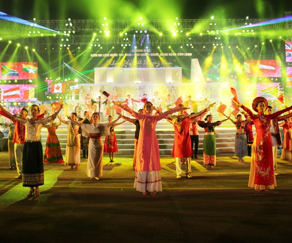 Kiên Giang: Văn hóa là sức mạnh nội sinh, thúc đẩy sự phát triển nhanh và bền vững - Anh 1