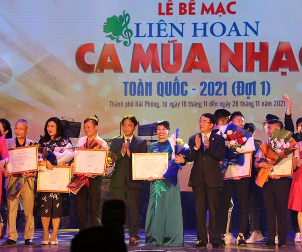 Bế mạc Liên hoan Ca Múa Nhạc toàn quốc 2021 (đợt 1):  Nhiều điểm sáng về nghệ thuật - Anh 2