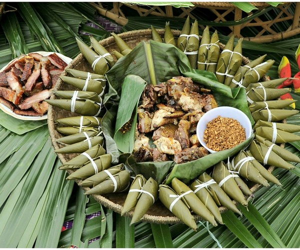 Tổ chức hoạt động