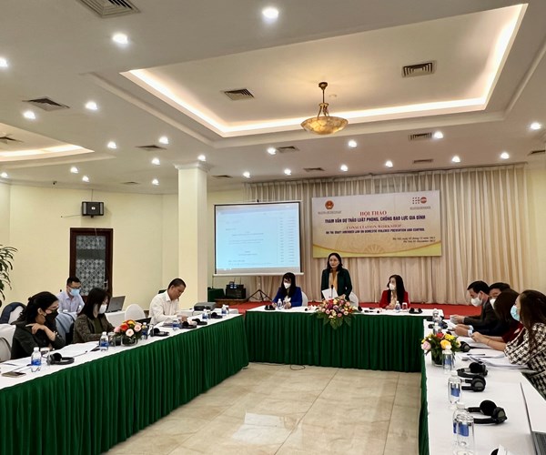Ứng xử trong gia đình: Hội thảo tham vấn Dự thảo Luật Phòng, chống bạo lực gia đình (sửa đổi) - Anh 5