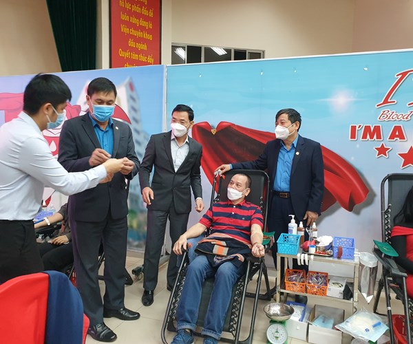 Bộ VHTTDL tổ chức phát động hiến máu tình nguyện - Anh 1