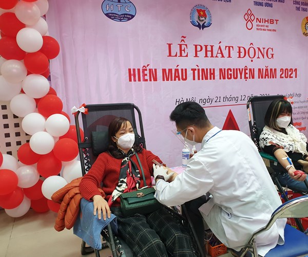 Bộ VHTTDL tổ chức phát động hiến máu tình nguyện - Anh 4