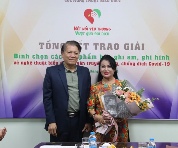 Trao giải các sản phẩm ghi âm, ghi hình về nghệ thuật biểu diễn tuyên truyền phòng, chống Covid-19 - Anh 3