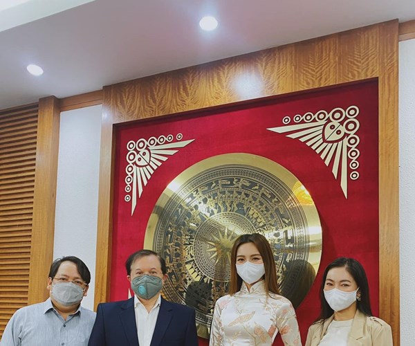 Sau đăng quang các Hoa hậu phải có trách nhiệm gìn giữ hình ảnh - Anh 2