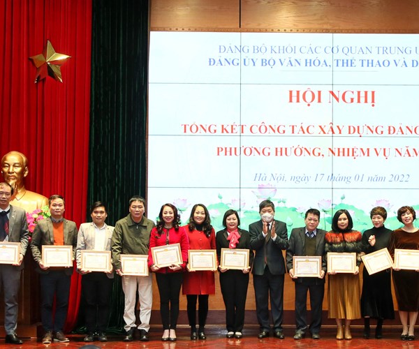 Đảng ủy Bộ VHTTDL: Nâng cao chất lượng tổ chức cơ sở đảng và đội ngũ đảng viên - Anh 8