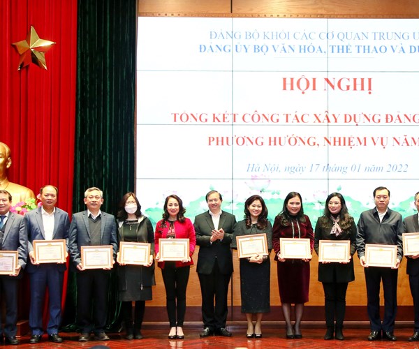 Đảng ủy Bộ VHTTDL: Nâng cao chất lượng tổ chức cơ sở đảng và đội ngũ đảng viên - Anh 7