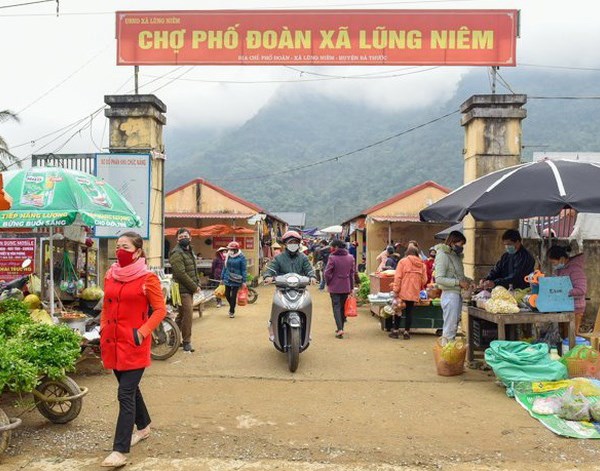 Độc đáo chợ phiên phố Đoàn ra đời từ thời Pháp thuộc - Anh 1