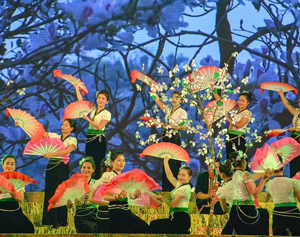 Lễ hội Hoa Ban và Cuộc thi Người đẹp Hoa Ban sẽ có nhiều hoạt động đặc sắc - Anh 2