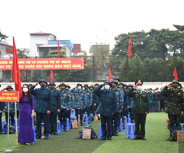 Thanh nien Ha Noi phan khoi, san sang len duong nhap ngu - Anh 4