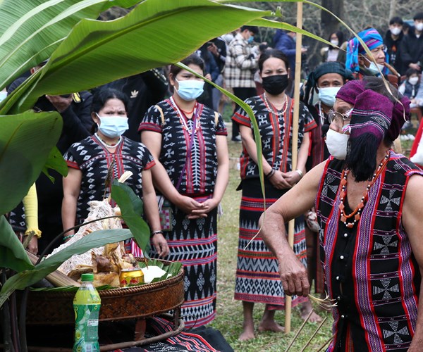 Lễ hội A Da- nét văn hóa đặc sắc của đồng bào Tà Ôi - Anh 1