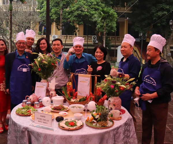 Công đoàn Bộ VHTTDL: Triển khai những nhiệm vụ trọng tâm công tác nữ công năm 2022 - Anh 8