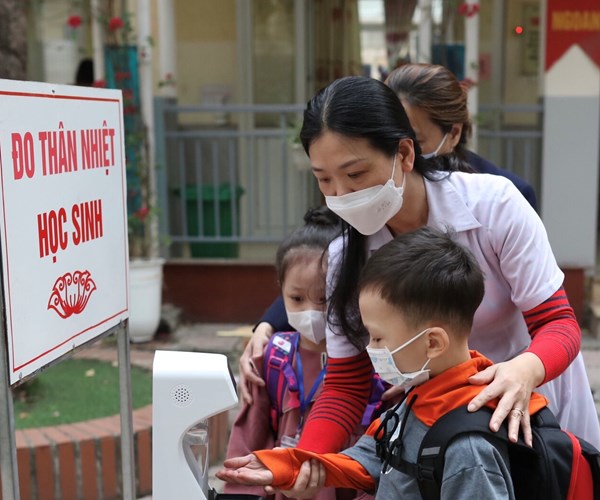 Hà Nội ngày đầu học sinh tiểu học, lớp 6 đi học trở lại - Anh 5