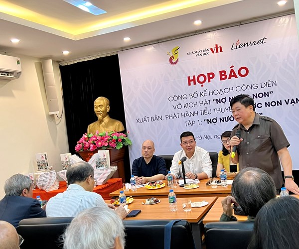 “Nợ nước non”- Công trình nghệ thuật đặc biệt về Bác Hồ - Anh 1